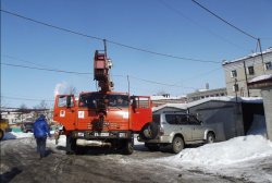 Хозяйственные службы Магадана продолжают выявлять и эвакуировать самовольно возведенные строения