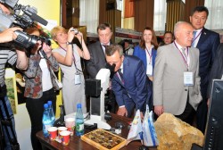 Предприятия и организации Колымы представили на ярмарке более 70 проектов
