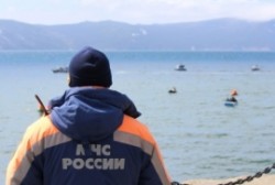 Спасение детеныша касатки на Нюклинской косе