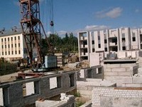 В Среднеканском районе прокуратура выявила нарушения законодательства о безопасности объектов капитального строительства