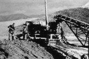 80 лет назад в структуре Управления горнопромышленного строительства Дальстроя  организован проектно-изыскательский отдел
