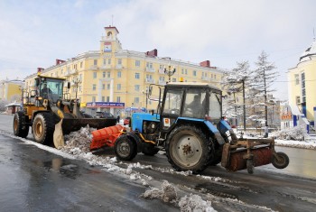 Главная задача коммунальных служб – поддержание городских улиц в чистоте
