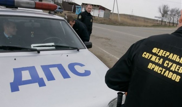 Автовладельцев Магадана проверяют на наличие долгов