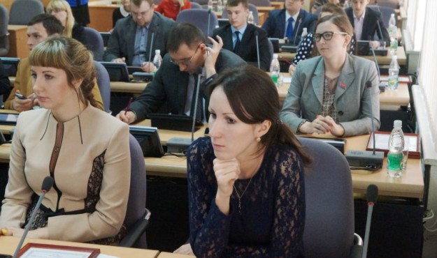 При формировании нового состава Молодёжной общественной палаты будет учтён рейтинг, полученный каждым из 54-х кандидатов при электронном голосовании