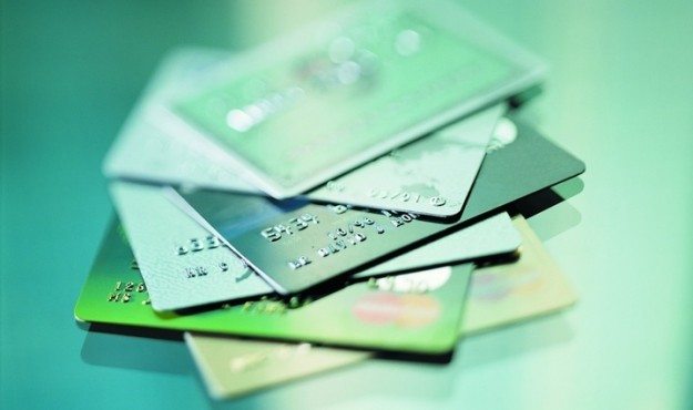 Портфель действующих карт Сбербанка по итогам 2015 года составил почти 118 млн
