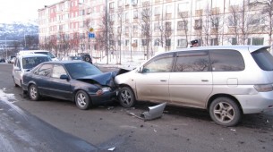 За минувший год на дорогах Магаданской области произошло 255  дорожно-транспортных происшествий, при которых 30 человек погибли