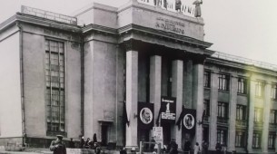 71 год назад (1945) на магаданской сцене впервые показана единственная в истории Магаданского театра опера – «Травиата» Д. Верди.