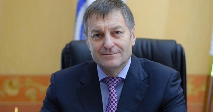 Михаил Котов: С вами связаны вечные и самые желанные для каждого из нас ценности: свет родного дома, тепло семейного очага