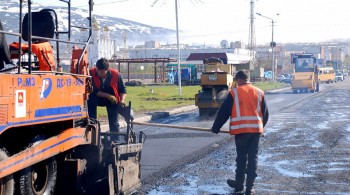 В этом году магаданские дороги ожидает только ямочный ремонт