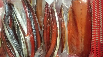 Бактерии групп кишечной палочки обнаружены в рыбопродукции, изготовленной магаданским производителем
