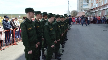 Из Магадана к местам  прохождения срочной военной службы отправилось 35 призывников