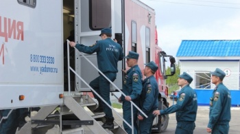 Кровь сдали магаданские спасатели