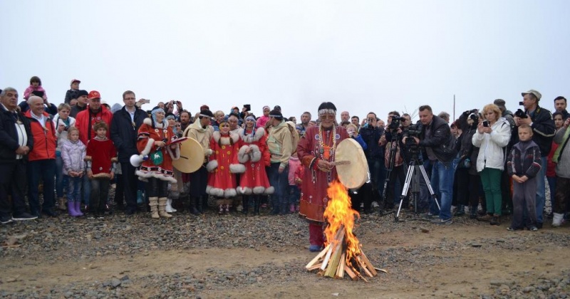 Эвенский праздник первой рыбы «Бакылдыдяк»