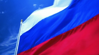 Шествие и митинг-концерт, посвященных празднованию Дня Государственного флага Российской Федерации.