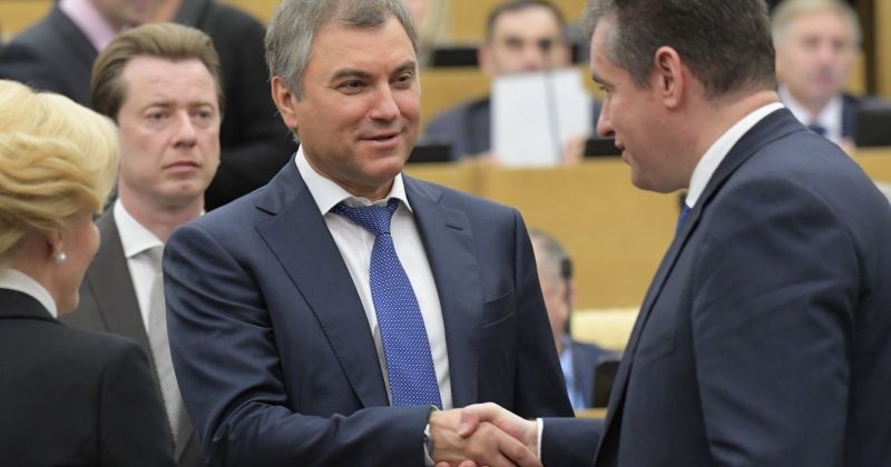 Сергей Абрамов поздравил Вячеслава Володина с избранием на пост председателя Государственной Думы VII созыва