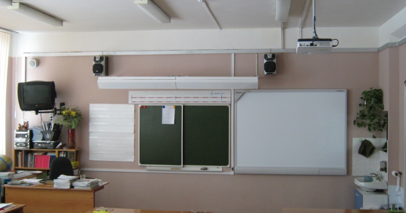 В образовательных учреждениях города Магадана отменены занятия