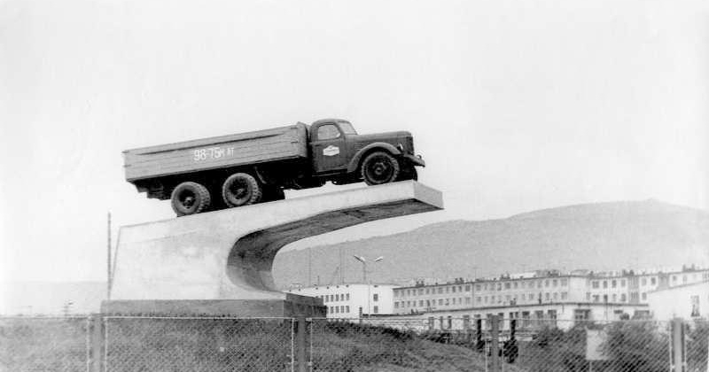 85 лет назад (1932) образована Магаданская автобаза – первое автохозяйство края