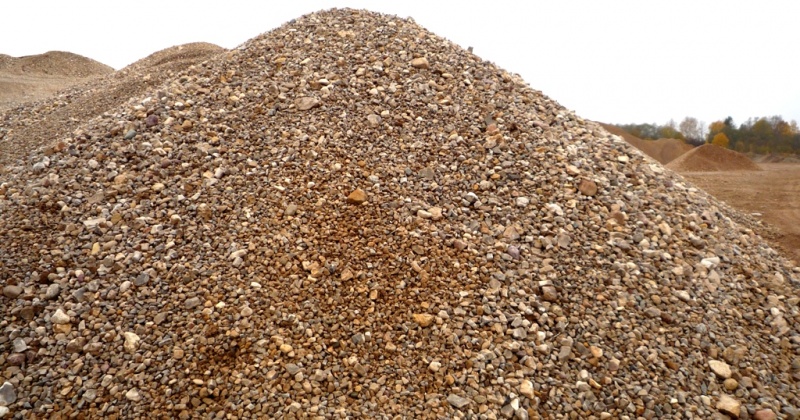 В Магаданской области после вмешательства прокуратуры пресечена незаконная добыча песчано-гравийной смеси