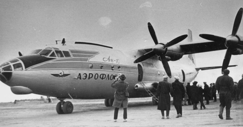 54 года назад были открыты регулярные полёты самолётов Ан-10, Ан-12 на строящемся аэродроме «Магадан-56»