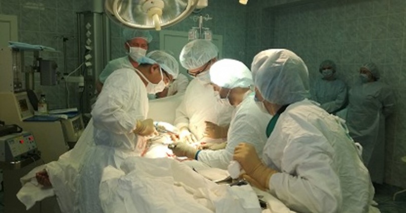 Травматолог из Хабаровска прооперировал магаданца со сложной травмой