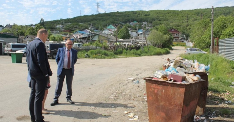 Юрий Гришан: Из-за отсутствия у людей культуры обращения с мусором в частном секторе Магадана образуются свалки