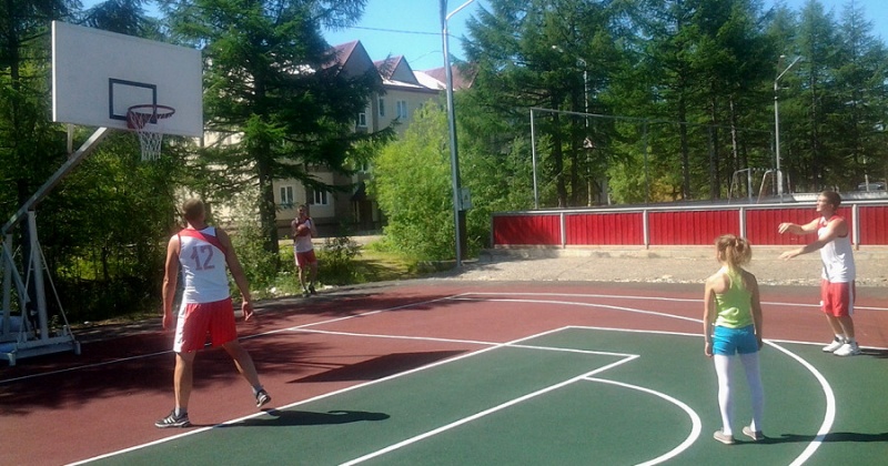Новая баскетбольная площадка с травмобезопасным покрытием появится в  поселке Сокол ко Дню города
