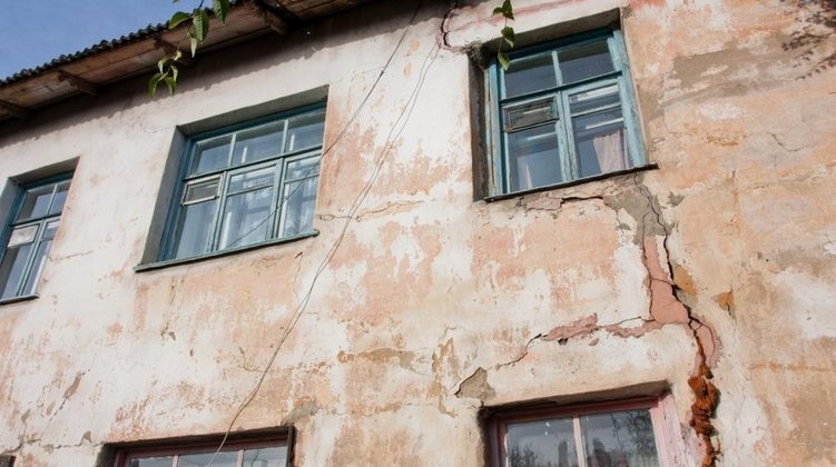 Восемь заключений Межведомственной комиссии о пригодности домов для проживания в Магадане признаны незаконными