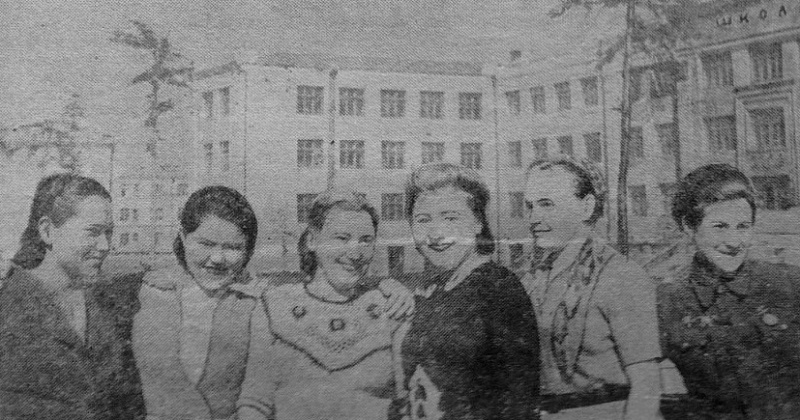 72 года назад в Магадан на пароходе «Феликс Дзержинский» прибыл двухтысячный отряд девушек–комсомолок, откликнувшихся на призыв ЦК ВЛКСМ осваивать Колыму