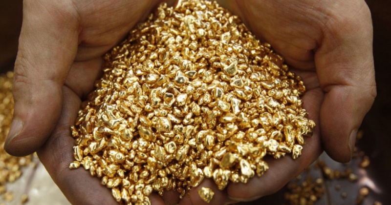 Зарплату вместо полевого довольствия будут платить работникам золотодобывающие предприятия Колымы