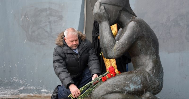 Андрей Зыков принял участие в церемонии, посвященной памяти жертв политических репрессий