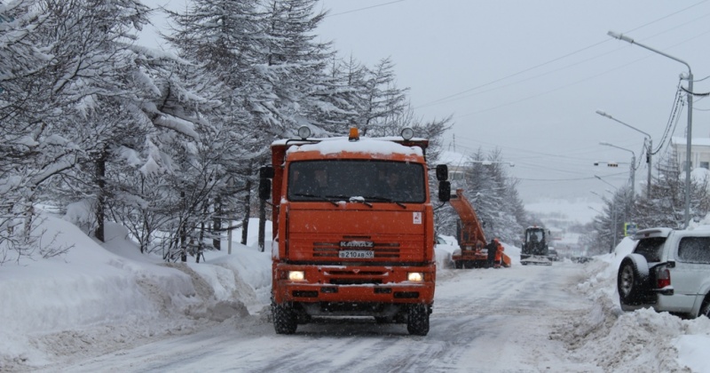 Согласно плану  снеговывоза в Магадане будут перекрываться для автодвижения ряд городских улиц в течение ближайших пяти суток, до 5 февраля.