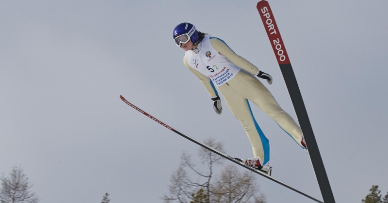 На Чемпионате мира среди юниоров в Швейцарии российская команда летающих лыжниц  взяла серебро