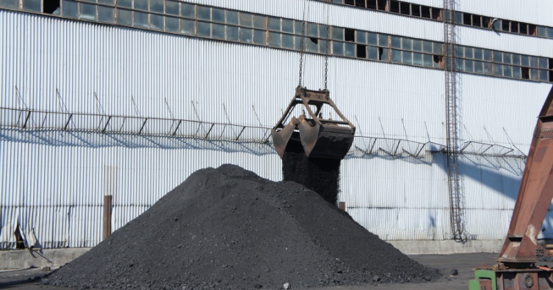 На Колыму к началу отопительного сезона завезли почти 5700 тысяч тонн угля
