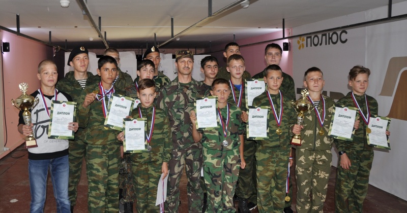 В Магадане завершилась военно-спортивная игра «Спецназ» посвященная Герою России Анатолию Романову