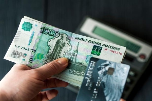 Что бы избежать проверки, магаданец заплатил мошенникам 80 тысяч рублей