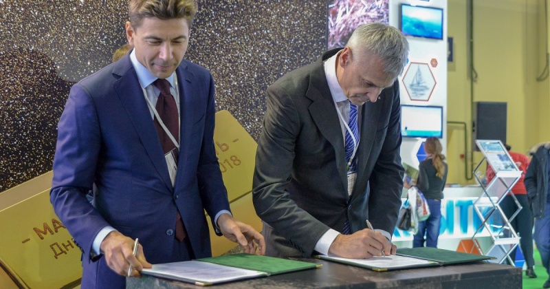 Правительство Магаданской области и группа «Полюс» подписали соглашение о социально-экономическом сотрудничестве