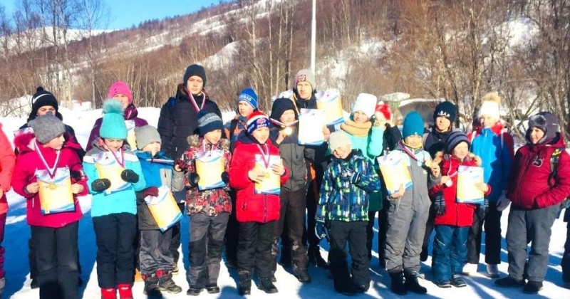 Магаданские летающие лыжники и двоеборцы посвятили свои соревнования Дню защитнику Отечества