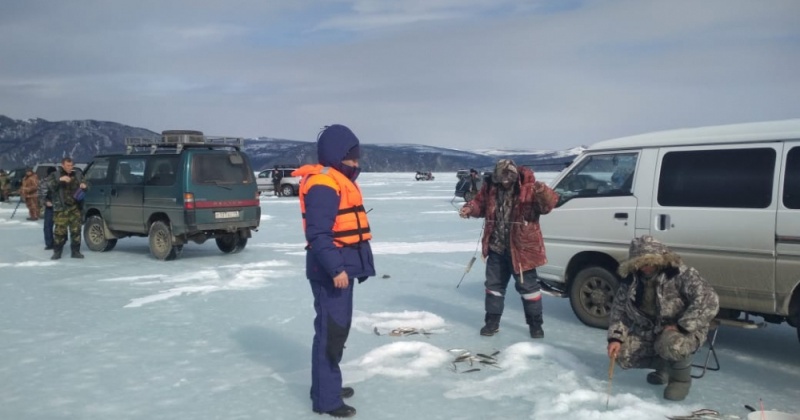 Происшествий и гибели людей на зимних водоёмах Магаданской области не допущено