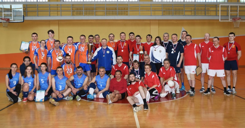 Энергетики Магаданской области провели турнир по волейболу