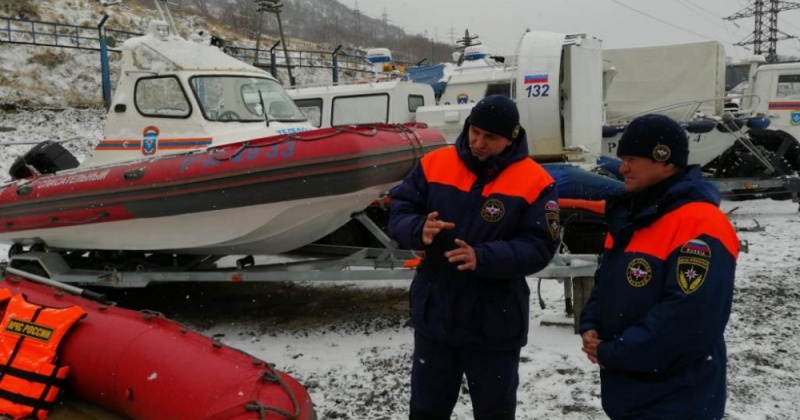 Магаданские спасатели провели смотр готовности судов к навигации 2019 года
