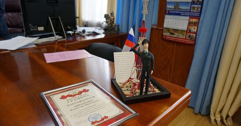 На Колыме полицейские и гражданские активисты обсудили вопросы профилактики дистанционных мошенничеств и проверили работу дежурной части