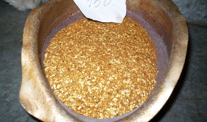 5 килограммов золотосодержащего грунта изъято у колымчанина