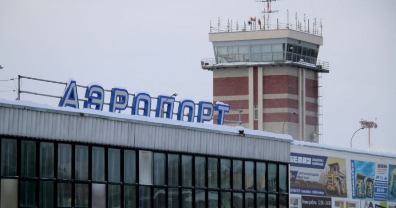 Замена системы контроля захода на посадку и непогода в аэропорту Магадана отправили на запасные аэродромы несколько авиарейсов