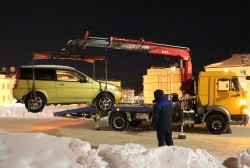 Автомобили в Магадане будут эвакуировать по новому
