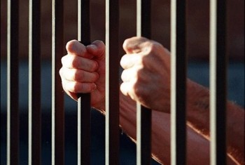 Насильник продолжит отбывать срок в магаданской колонии строго режима