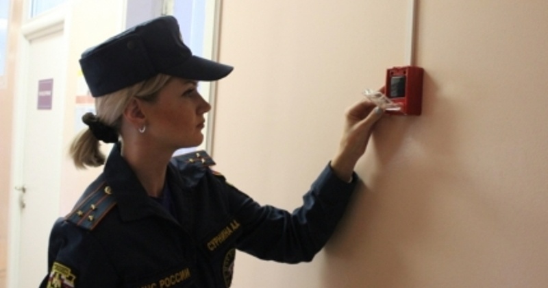 Магаданские общеобразовательные учреждения прошли проверку пожарной безопасности