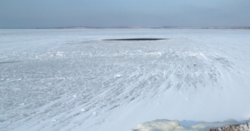 В бухтах Магадана возможен разлом ледового припая