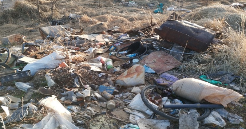 Несколько раз горел мусор в районе 6 км автодороги «Ола-Магадан»