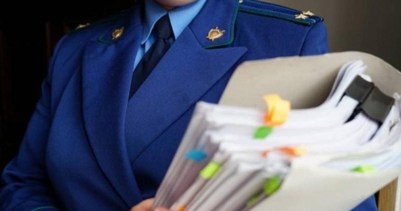 В грязи продавались товары в одном из колымских магазинов